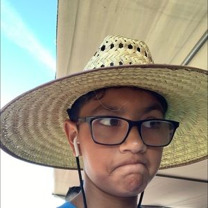 Meet your Posher, Evan